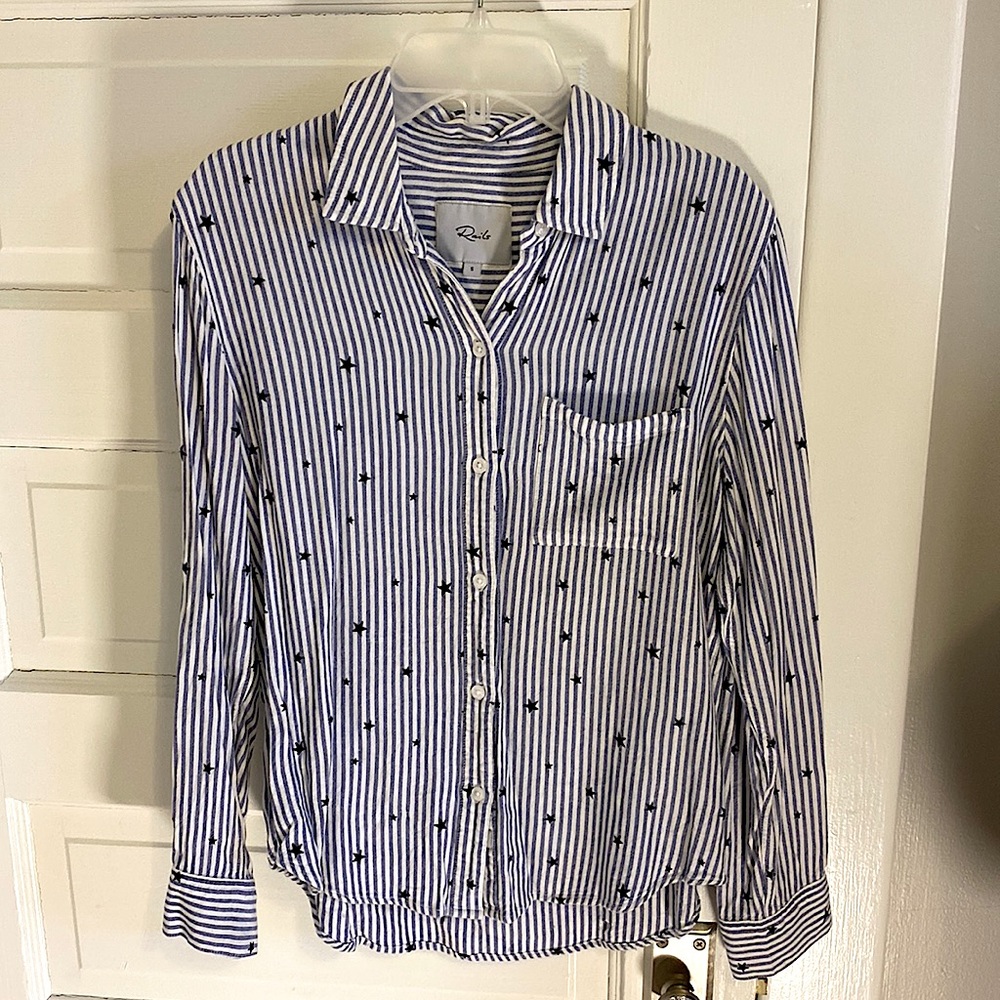 Rails Xs-S Smocked Stars And Stripes Button Down - image 3